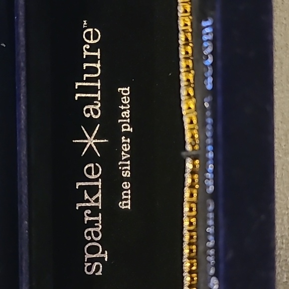 SPARKLE ALLURE WOMENS FINE SILVER PLATED FASHION JEWELRY TENNIS BRACELET - Picture 7 of 10